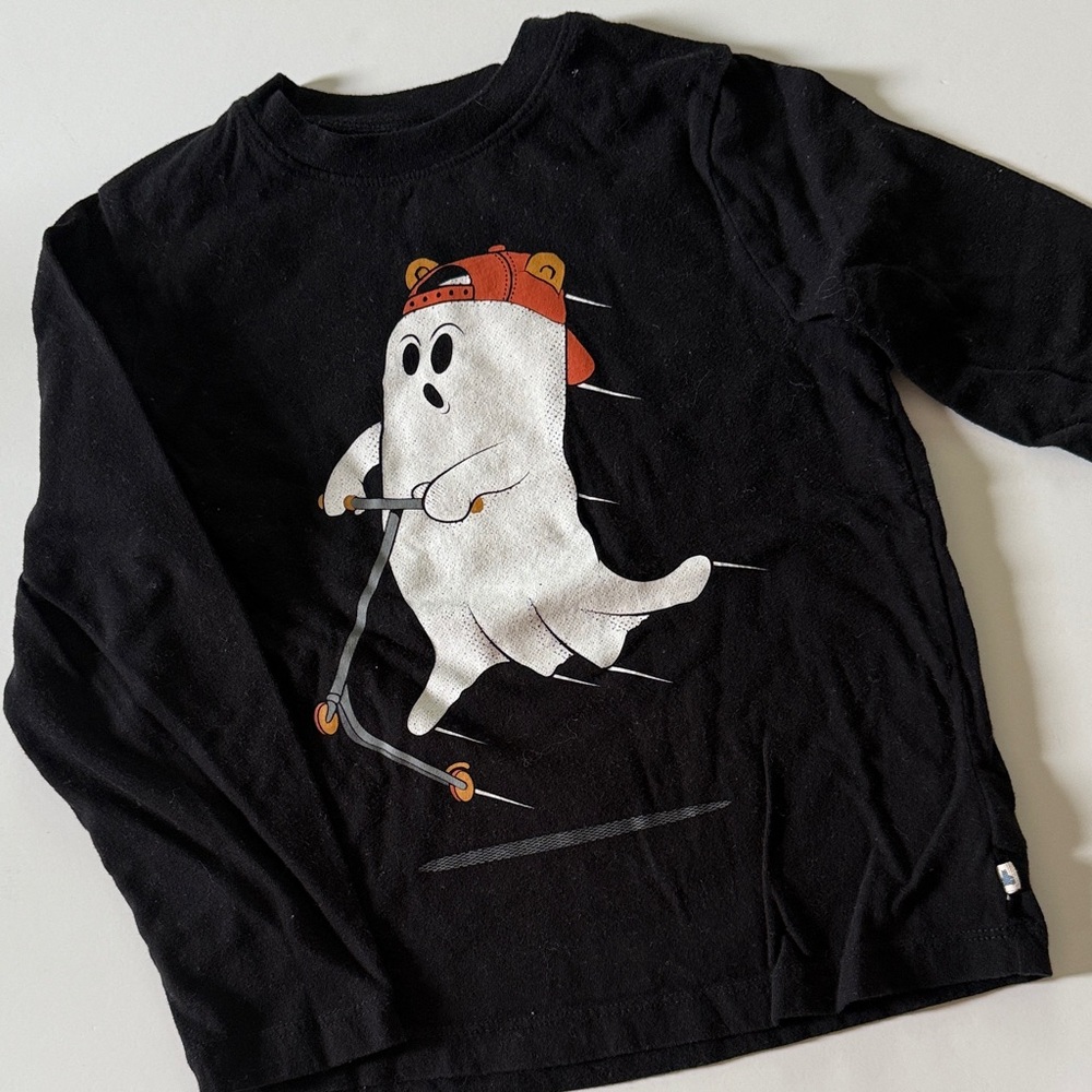 GAP Size 5 Halloween Long Sleeve Tee